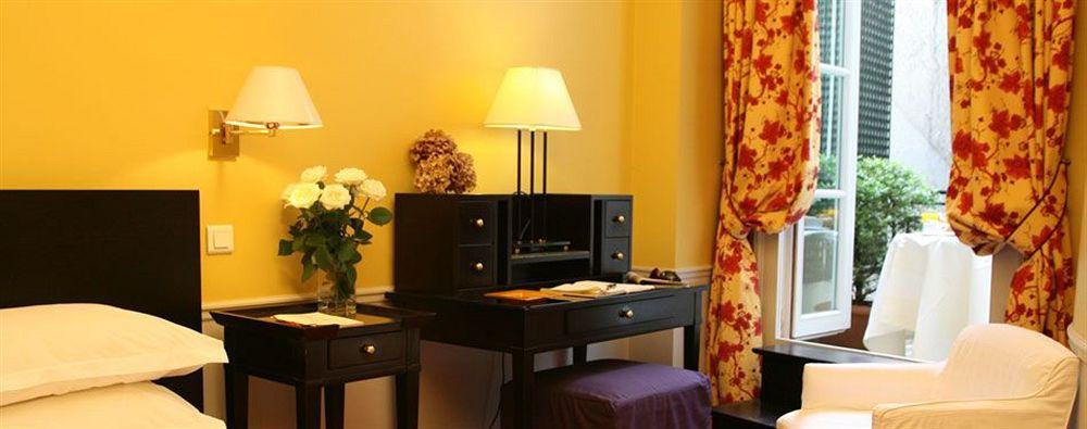 Hotel Le Lavoisier & Spa Paris Exterior photo